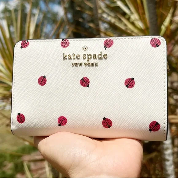 Kate Spade Ladybugs Printed Cream Multi Medium Compact Bifold Wallet - Picture 1 of 4